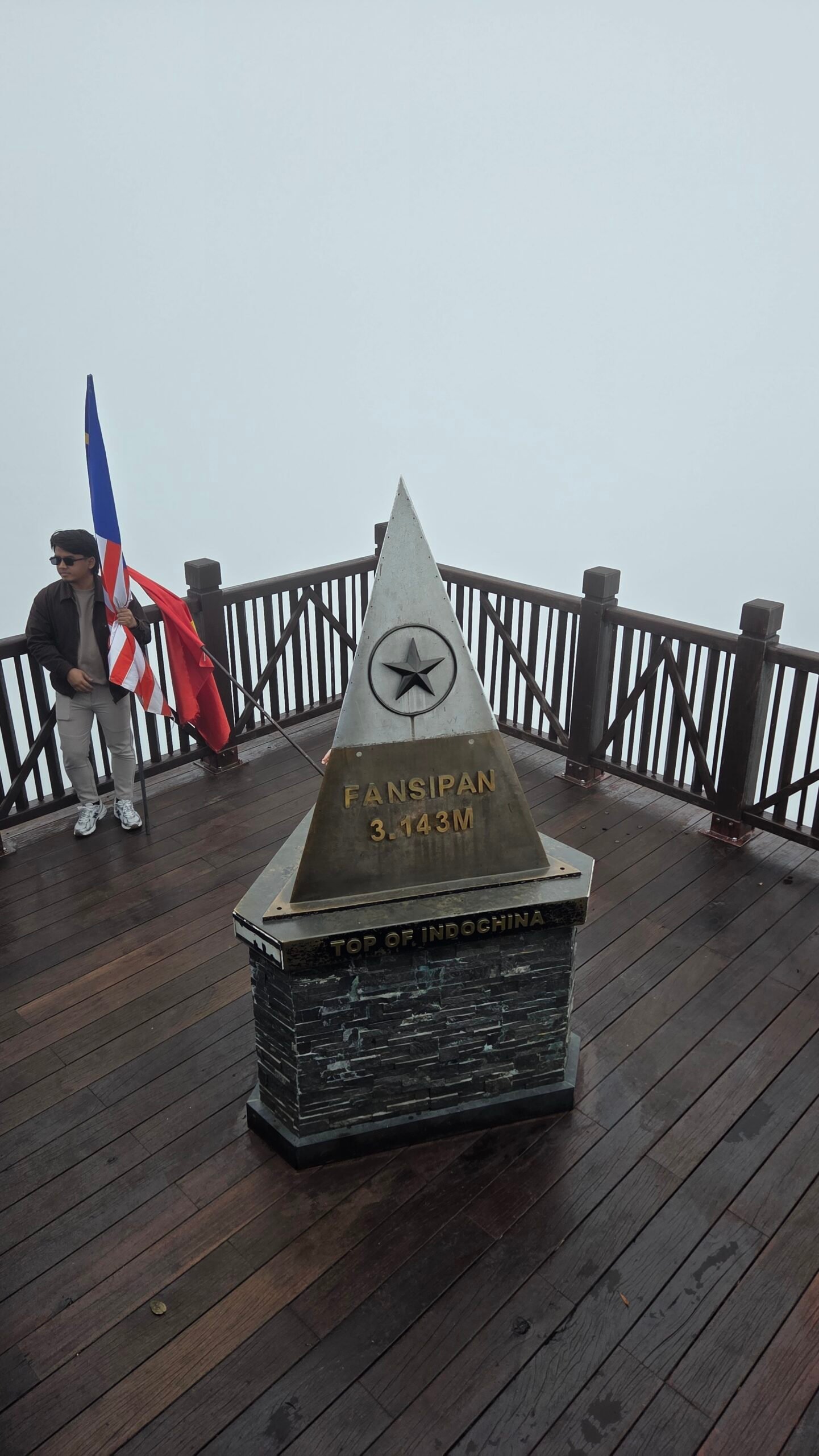 Fansipan 3,143 m summit marker, Top of Indochina, at the Fansipan cable car summit